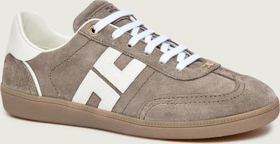 Elisabetta Franchi - Buty sportowe damskie na wiosnę ze sklepu: Gomez Fashion Store w kategorii: Buty sportowe damskie - zdjęcie 874714-BD9-10338_EF261W000045A97