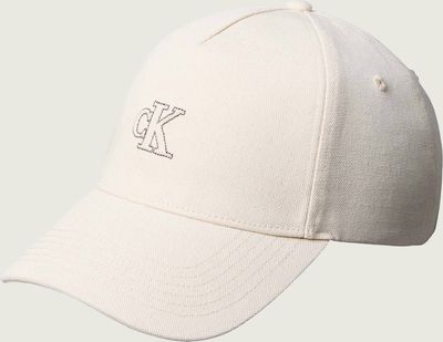 Czapka z daszkiem damska Calvin Klein ze sklepu: Gomez Fashion Store w kategorii: Czapki z daszkiem damskie - zdjęcie 874714-BD9-10338_CK262M000133671