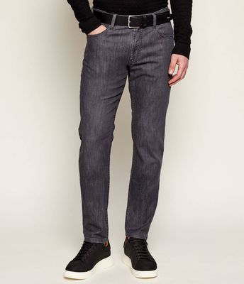 Emporio Armani - Jeansy męskie na wiosnę ze sklepu: Gomez Fashion Store w kategorii: Jeansy męskie - zdjęcie 874714-BD9-10338_EA262M000048N68