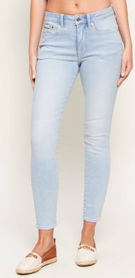 Jeansy damskie wiosenne Calvin Klein Jeans ze sklepu: Gomez Fashion Store w kategorii: Jeansy damskie - zdjęcie 874714-BD9-10338_CJ262W000042D38
