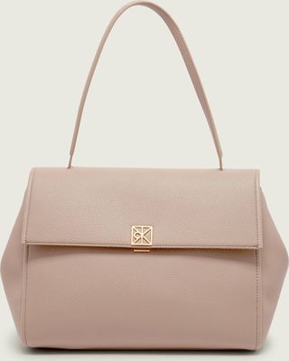 Kuferek elegancki Calvin Klein ze sklepu: Gomez Fashion Store w kategorii: Kuferki - zdjęcie 874714-BD9-10338_CK262W000022E20