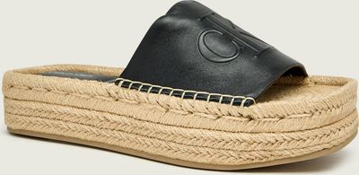 Klapki damskie na lato Calvin Klein ze sklepu: Gomez Fashion Store w kategorii: Klapki damskie - zdjęcie 874714-BD9-10338_CK262W000088A23