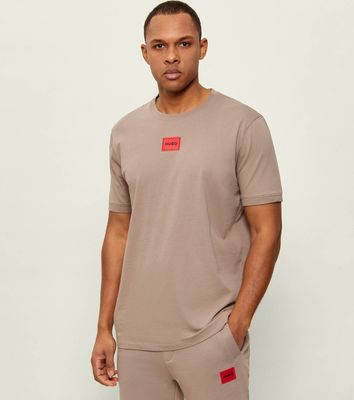 T-shirt męski na wiosnę HUGO ze sklepu: Gomez Fashion Store w kategorii: T-shirty męskie - zdjęcie 874714-BD9-10338_BU262M000088237