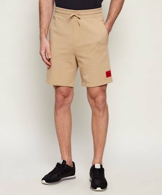 HUGO - Spodenki męskie na wiosnę ze sklepu: Gomez Fashion Store w kategorii: Spodenki męskie - zdjęcie 874714-BD9-10338_BU262M000091269