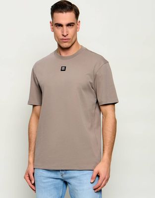 T-shirt męski letni HUGO ze sklepu: Gomez Fashion Store w kategorii: T-shirty męskie - zdjęcie 874714-BD9-10338_BU262M000097237