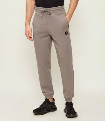 Spodnie męskie HUGO ze sklepu: Gomez Fashion Store w kategorii: Spodnie męskie - zdjęcie 874714-BD9-10338_BU262M000105237