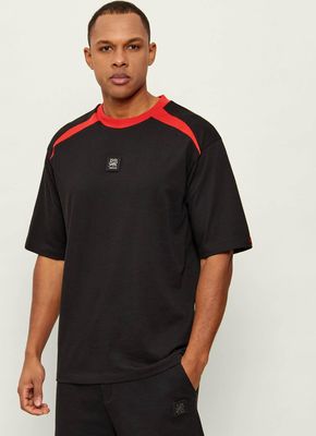 T-shirt męski na lato HUGO ze sklepu: Gomez Fashion Store w kategorii: T-shirty męskie - zdjęcie 874714-BD9-10338_BU262M000138001