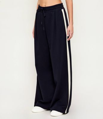Spodnie damskie Weekend MaxMara ze sklepu: Gomez Fashion Store w kategorii: Spodnie damskie - zdjęcie 874714-BD9-10338_MW261W000028002