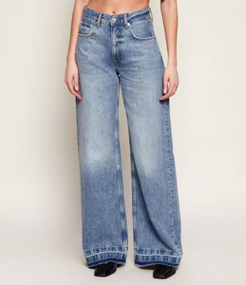 Jeansy damskie na wiosnę Anine Bing ze sklepu: Gomez Fashion Store w kategorii: Jeansy damskie - zdjęcie 874714-BD9-10338_AB261W000020004
