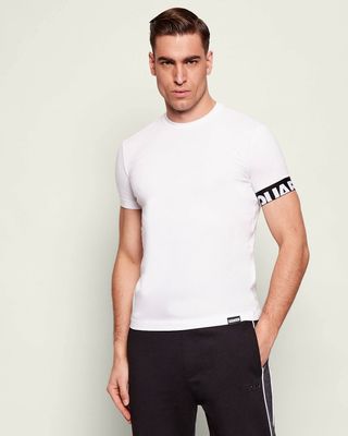 T-shirt męski na wiosnę Dsquared2 ze sklepu: Gomez Fashion Store w kategorii: T-shirty męskie - zdjęcie 874714-BD9-10338_DB261M000010110