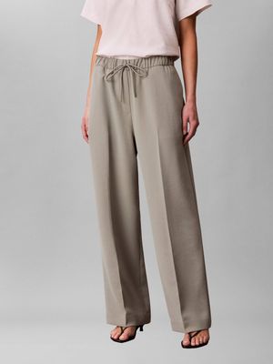 Spodnie damskie letnie na wiosnę Calvin Klein ze sklepu: Gomez Fashion Store w kategorii: Spodnie damskie - zdjęcie 874714-BD9-10338_CK262W000121603