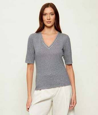 Bluzka damska na lato Weekend MaxMara ze sklepu: Gomez Fashion Store w kategorii: Bluzki damskie - zdjęcie 874714-BD9-10338_MW262W000016008