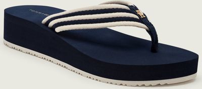 Klapki damskie letnie Tommy Hilfiger ze sklepu: Gomez Fashion Store w kategorii: Klapki damskie - zdjęcie 874714-BD9-10338_TH262W000105287