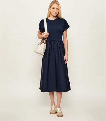 Sukienka na wiosnę Tommy Hilfiger ze sklepu: Gomez Fashion Store w kategorii: Sukienki - zdjęcie 874714-BD9-10338_TH262W000171F71