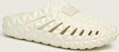 EA7 - Klapki męskie na lato ze sklepu: Gomez Fashion Store w kategorii: Klapki męskie - zdjęcie 874714-BD9-10338_E7262M000068G21