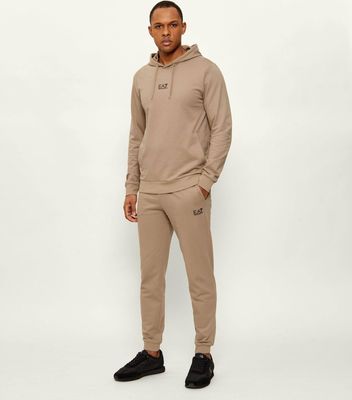 Dres męski na jesień EA7 ze sklepu: Gomez Fashion Store w kategorii: Dresy męskie - zdjęcie 874714-BD9-10338_E7262M000083F78