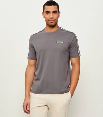T-shirt męski EA7 ze sklepu: Gomez Fashion Store w kategorii: T-shirty męskie - zdjęcie 874714-BD9-10338_E7262M000161G39