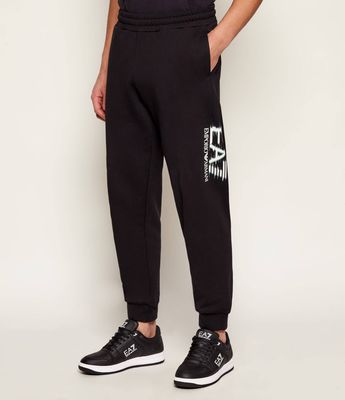 Spodnie męskie sportowe EA7 ze sklepu: Gomez Fashion Store w kategorii: Spodnie męskie - zdjęcie 874714-BD9-10338_E7262M000193C51