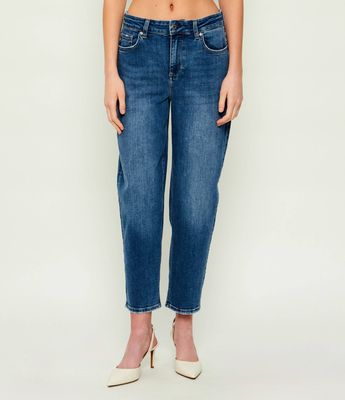 Jeansy damskie casualowe Liu Jo ze sklepu: Gomez Fashion Store w kategorii: Jeansy damskie - zdjęcie 874714-BD9-10338_LJ262W00001018A