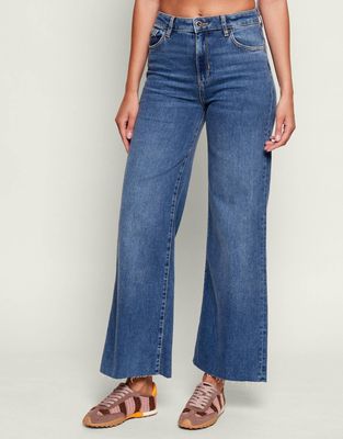 Jeansy damskie casualowe Liu Jo ze sklepu: Gomez Fashion Store w kategorii: Jeansy damskie - zdjęcie 874714-BD9-10338_LJ262W000015T81