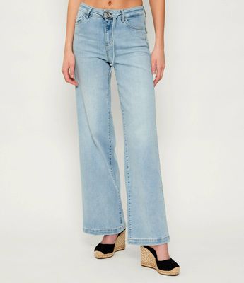 Jeansy damskie na lato Liu Jo ze sklepu: Gomez Fashion Store w kategorii: Jeansy damskie - zdjęcie 874714-BD9-10338_LJ262W00000639A