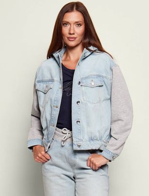 Liu Jo - Kurtka damska na wiosnę ze sklepu: Gomez Fashion Store w kategorii: Kurtki damskie - zdjęcie 874714-BD9-10338_LJ262W00005343A