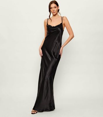 Sukienka elegancka Elisabetta Franchi ze sklepu: Gomez Fashion Store w kategorii: Sukienki - zdjęcie 874714-BD9-10338_EF262W000067110
