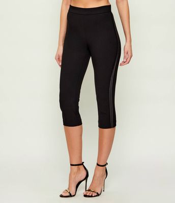 Spodnie damskie Elisabetta Franchi ze sklepu: Gomez Fashion Store w kategorii: Spodnie damskie - zdjęcie 874714-BD9-10338_EF262W000074110