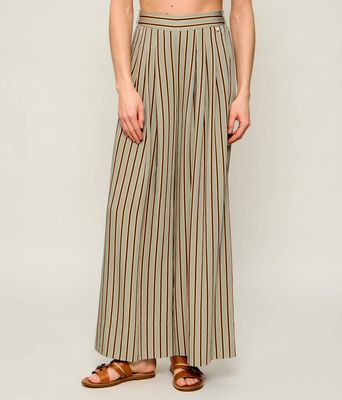 Liu Jo - Spodnie damskie ze sklepu: Gomez Fashion Store w kategorii: Spodnie damskie - zdjęcie 874714-BD9-10338_LC262W00021048E