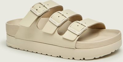 BIRKENSTOCK - Klapki damskie na lato ze sklepu: Gomez Fashion Store w kategorii: Klapki damskie - zdjęcie 874714-BD9-10338_BR262W000140418