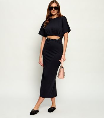 Sukienka dopasowana Pinko ze sklepu: Gomez Fashion Store w kategorii: Sukienki - zdjęcie 874714-BD9-10338_PI262W000074099