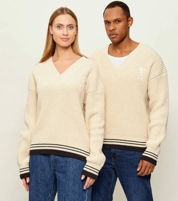 Sweter damski wiosenny AMI Paris ze sklepu: Gomez Fashion Store w kategorii: Swetry damskie - zdjęcie 874714-BD9-10338_AI262U000017023