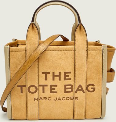 Kuferek elegancki Marc Jacobs ze sklepu: Gomez Fashion Store w kategorii: Kuferki - zdjęcie 874714-BD9-10338_MJ262W000014A70