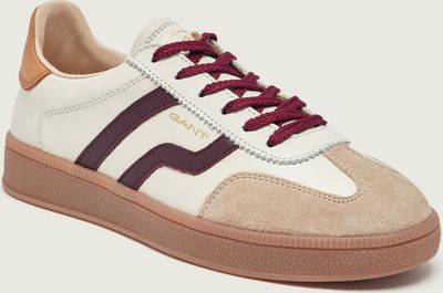 Buty sportowe damskie na wiosnę Gant ze sklepu: Gomez Fashion Store w kategorii: Buty sportowe damskie - zdjęcie 874714-BD9-10338_GA262W000016A97