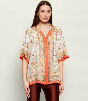Koszula damska letnia Just Cavalli ze sklepu: Gomez Fashion Store w kategorii: Koszule damskie - zdjęcie 874714-BD9-10338_CA262W000010C06