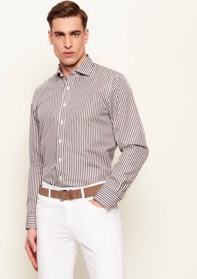 Koszula męska z klasycznym kołnierzykiem Oscar Jacobson ze sklepu: Gomez Fashion Store w kategorii: Koszule męskie - zdjęcie 874714-BD9-10338_OJ262M000002115