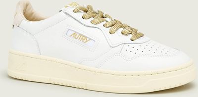 Buty sportowe damskie na wiosnę Autry ze sklepu: Gomez Fashion Store w kategorii: Buty sportowe damskie - zdjęcie 874714-BD9-10338_AU262W000005005