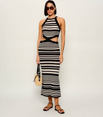 Sukienka AKEP ze sklepu: Gomez Fashion Store w kategorii: Sukienki - zdjęcie 874714-BD9-10338_AP262W000030012