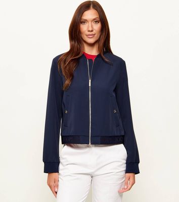 Kurtka damska jesienna na wiosnę Joop! ze sklepu: Gomez Fashion Store w kategorii: Kurtki damskie - zdjęcie 874714-BD9-10338_JO262W000057411