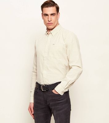 Koszula męska z kołnierzykiem button down Barbour ze sklepu: Gomez Fashion Store w kategorii: Koszule męskie - zdjęcie 874714-BD9-10338_UR262M000043145