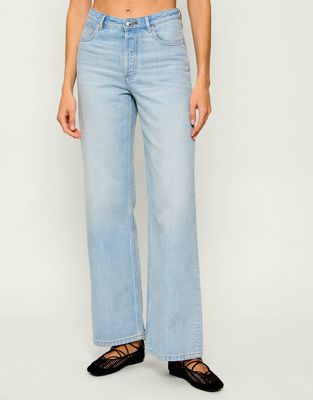 Jeansy damskie wiosenne A.P.C. ze sklepu: Gomez Fashion Store w kategorii: Jeansy damskie - zdjęcie 874714-BD9-10338_A3262W000023012