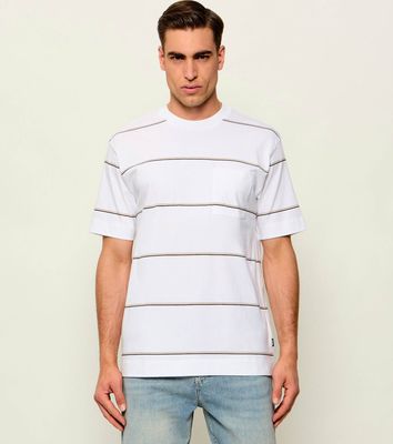 T-shirt męski wiosenny BOSS BLACK ze sklepu: Gomez Fashion Store w kategorii: T-shirty męskie - zdjęcie 874714-BD9-10338_BB264M000066100