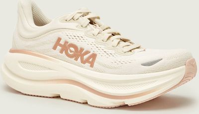 Buty sportowe damskie na wiosnę Hoka ze sklepu: Gomez Fashion Store w kategorii: Buty sportowe damskie - zdjęcie 874714-BD9-10338_HA262W000002018