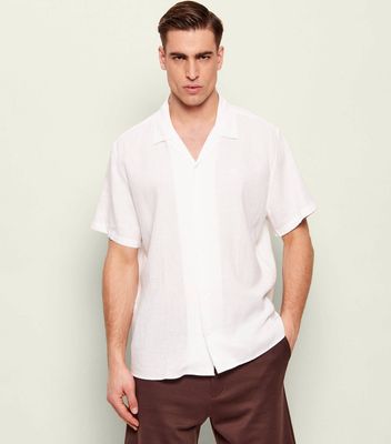 Koszula męska na wiosnę Calvin Klein ze sklepu: Gomez Fashion Store w kategorii: Koszule męskie - zdjęcie 874714-BD9-10338_CK262M000230C88