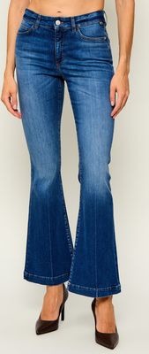 Jeansy damskie w miejskim stylu Marc Cain ze sklepu: Gomez Fashion Store w kategorii: Jeansy damskie - zdjęcie 874714-BD9-10338_CR264W000048357