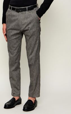 Spodnie męskie Drykorn ze sklepu: Gomez Fashion Store w kategorii: Spodnie męskie - zdjęcie 874714-BD9-10338_DR264M000001022