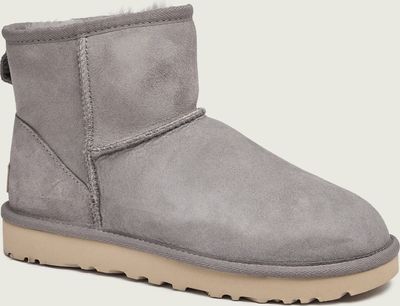 Śniegowce damskie na zimę UGG ze sklepu: Gomez Fashion Store w kategorii: Śniegowce damskie - zdjęcie 874714-BD9-10338_UG265W000005392