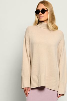 Sweter damski casualowy Pinko ze sklepu: Gomez Fashion Store w kategorii: Swetry damskie - zdjęcie 874714-BD9-10338_PI264W000043F14
