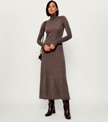 Sukienka jesienna Pinko ze sklepu: Gomez Fashion Store w kategorii: Sukienki - zdjęcie 874714-BD9-10338_PI264W000097F20