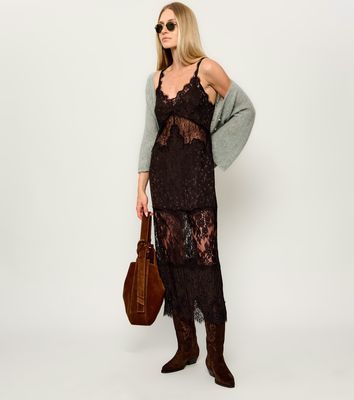 Sukienka dopasowana elegancka Pinko ze sklepu: Gomez Fashion Store w kategorii: Sukienki - zdjęcie 874714-BD9-10338_PI264W000260394